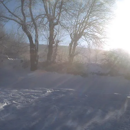 Le Clos Des Pierres Rouges 4* Сен-Прива-д'Алье