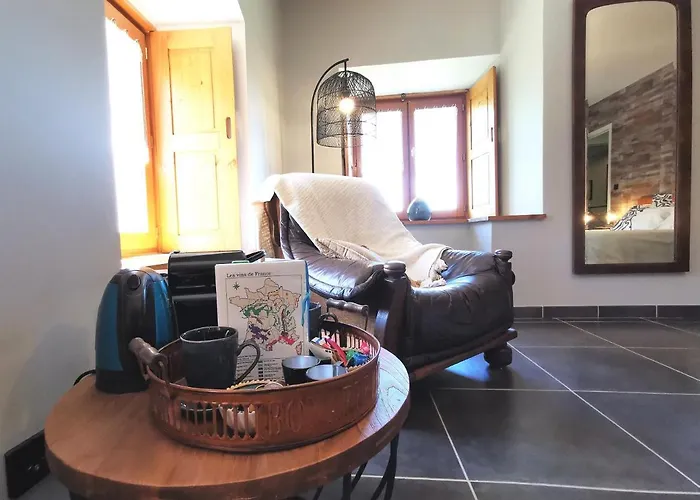 Bed & Breakfast Le Clos Des Pierres Rouges