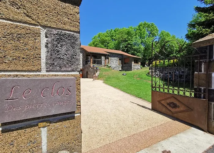 Bed & Breakfast Le Clos Des Pierres Rouges Saint-Privat-d'Allier