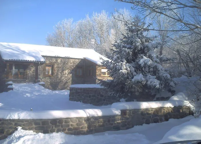 Le Clos Des Pierres Rouges Saint-Privat-d'Allier