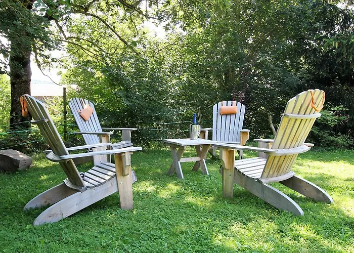 Le Clos Des Pierres Rouges Bed & Breakfast Saint-Privat-d'Allier